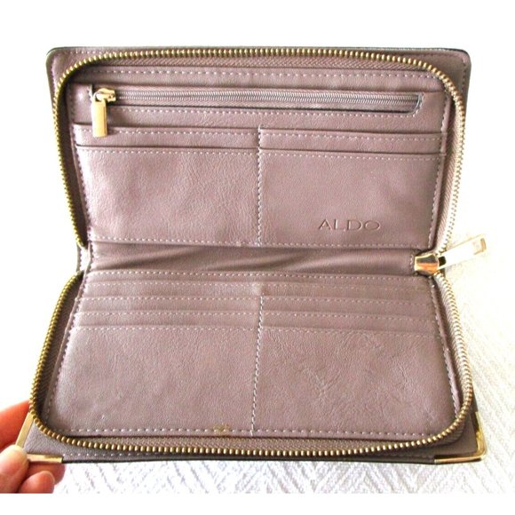ALDO Women's Wallet Grey/Beige PU Leather with Gold Hardware - Zip Around Wallet - Picture 6 of 14